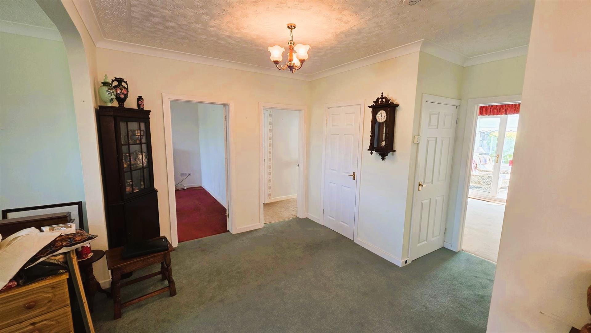 Gwscwm Road, Burry Port, SA16 0BS